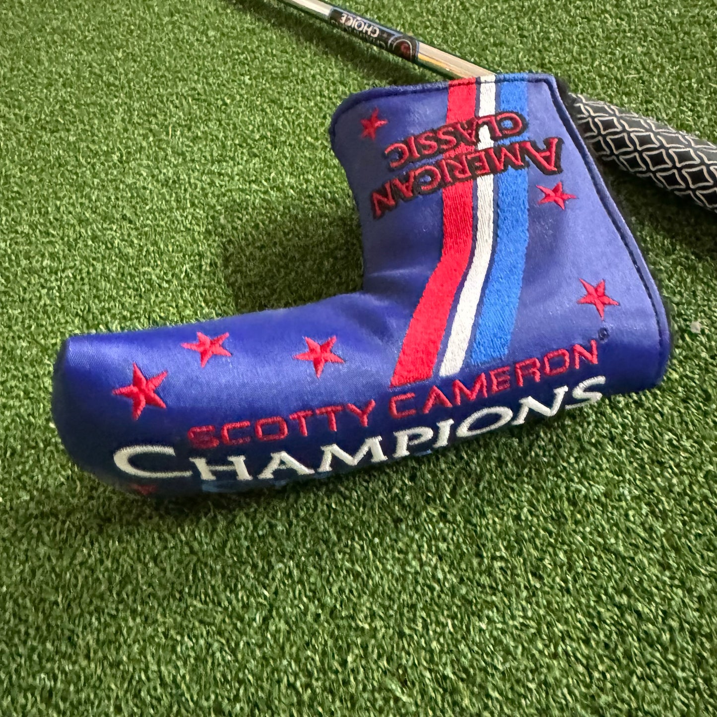 Scotty Cameron Champions Choice Button Back Newport 2.5+ - Left Handed - 34"